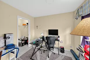 18499 W Springwood Dr, Grayslake, IL 60030 - Photo 14