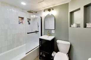4852 N Sacramento Ave, Chicago, IL 60625 - Photo 12