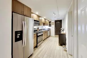 4852 N Sacramento Ave, Chicago, IL 60625 - Photo 6