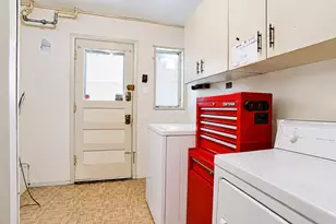 322 Sioux St, Park Forest, IL 60466 - Photo 12