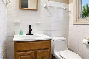 322 Sioux St, Park Forest, IL 60466 - Photo 8