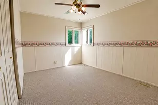 322 Sioux St, Park Forest, IL 60466 - Photo 10