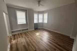 6748 N Ashland Ave, Chicago, IL 60626 - Photo 2