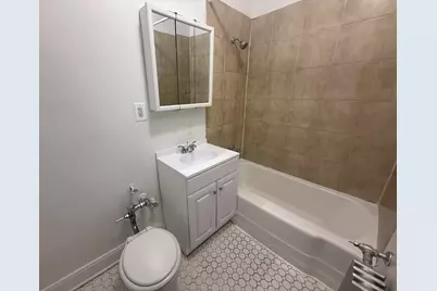 6748 N Ashland Avenue #L3, Chicago, IL 60626 - Photo 8