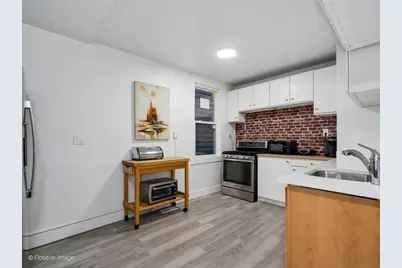 1812 W Erie Street, Chicago, IL 60622 - Photo 8