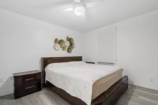 1812 W Erie St, Chicago, IL 60622 - Photo 10