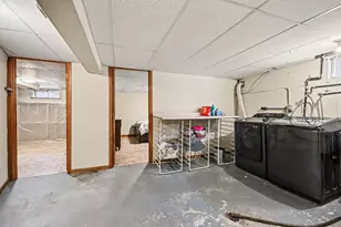906 N Rainbow Dr, Glenwood, IL 60425 - Photo 20