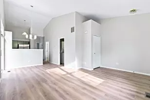 2818 Sun Valley Dr, Plainfield, IL 60586 - Photo 10