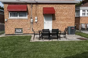 7809 S Christiana Ave S, Chicago, IL 60652 - Photo 2