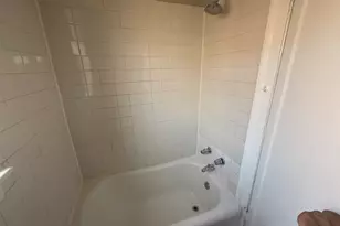 6912 N Ashland Blvd, Chicago, IL 60626 - Photo 8