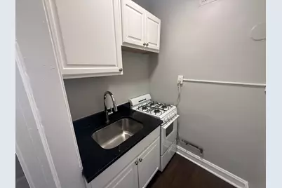 6912 N Ashland Boulevard #410, Chicago, IL 60626 - Photo 4
