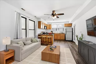 1627 W Columbia Ave, Chicago, IL 60626 - Photo 2