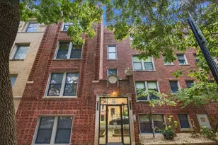1627 W Columbia Ave, Chicago, IL 60626 - Photo 1