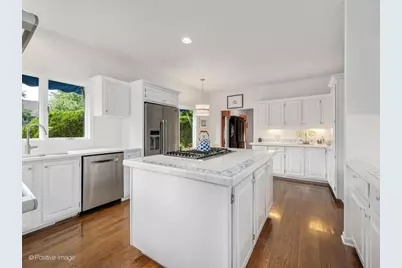 6024 Sedgley Court, Burr Ridge, IL 60527 - Photo 12