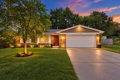 30W261 Leominster Court, Warrenville, IL 60555 - Photo 1