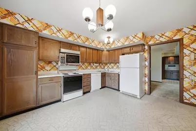 120 S Spruce Avenue #307, Wood Dale, IL 60191 - Photo 14