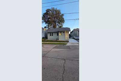 257 Franklin Boulevard, Elgin, IL 60120 - Photo 2