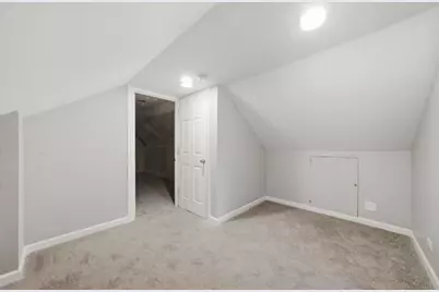 2423 N Newland Avenue, Chicago, IL 60707 - Photo 16