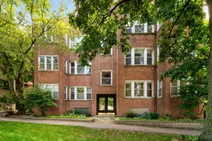 1114 Main St, Evanston, IL 60202 - Photo 1