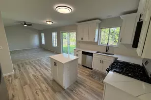 1441 Bluestem Ln, Minooka, IL 60447 - Photo 6