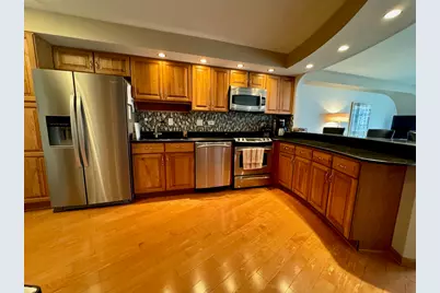 300 N State Street #2609, Chicago, IL 60654 - Photo 4