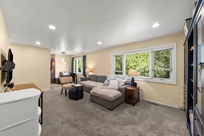 724 E Baldwin Road, Palatine, IL 60074 - Photo 2