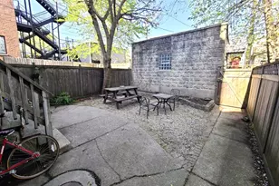 2423 N Washtenaw Ave, Chicago, IL 60647 - Photo 14
