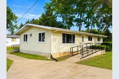 1100 Denhard Drive, Ottawa, IL 61350 - Photo 1
