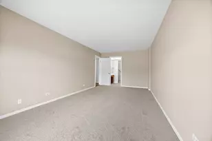 124 Carriage Way Dr, Burr Ridge, IL 60527 - Photo 16