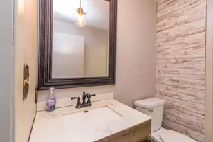 6808 Laurel Cherry Dr, Rockford, IL 61108 - Photo 24