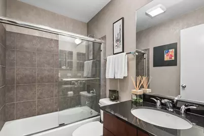 1323 S Indiana Avenue, Chicago, IL 60605 - Photo 24