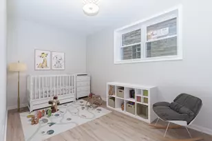 1343 W 31st St, Chicago, IL 60608 - Photo 6