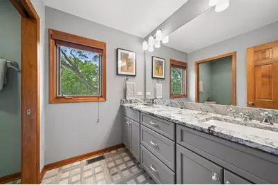 808 Lyndhurst Court, Naperville, IL 60563 - Photo 24
