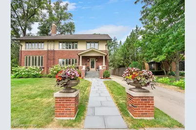 424 Blackstone Avenue, La Grange, IL 60525 - Photo 1