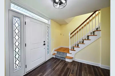 848 Rocksbury Court, Batavia, IL 60510 - Photo 2
