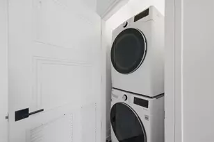 4250 W Belmont Ave, Chicago, IL 60641 - Photo 22