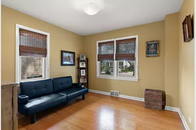 334 Spruce Street, Glenview, IL 60025 - Photo 6