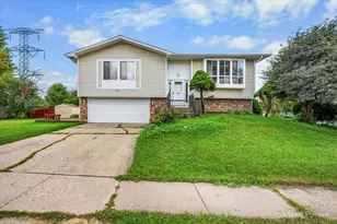 401 Longford Dr, Elgin, IL 60120 - Photo 1