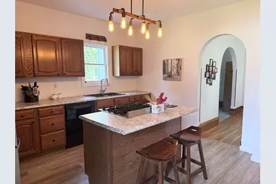 1228 W Lincoln Boulevard, Freeport, IL 61032 - Photo 10