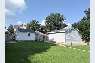 1228 W Lincoln Boulevard, Freeport, IL 61032 - Photo 26