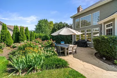 11N600 Hunter Trail, Elgin, IL 60124 - Photo 34