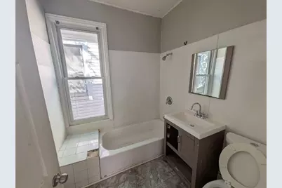 215 W 112th Place, Chicago, IL 60628 - Photo 8