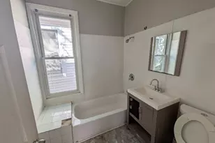 215 W 112th Pl, Chicago, IL 60628 - Photo 8