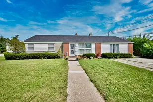 6948 Beckwith Rd, Morton Grove, IL 60053 - Photo 1