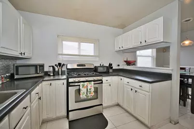 6948 Beckwith Road, Morton Grove, IL 60053 - Photo 18