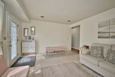 6948 Beckwith Road, Morton Grove, IL 60053 - Photo 8