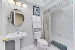 106 Bishop Quarter Ln, Oak Park, IL 60302 - Photo 20