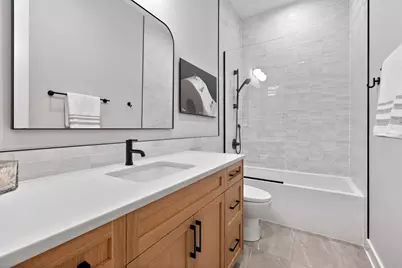 1644 W Diversey Parkway #1, Chicago, IL 60614 - Photo 20