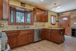 6100 N Mason Ave, Chicago, IL 60646 - Photo 4