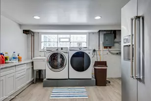 6100 N Mason Ave, Chicago, IL 60646 - Photo 24